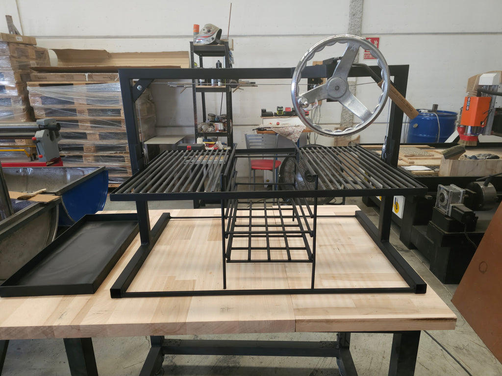 Parrilla Argentina Grill Modular Sistema Elevable Frontal |Tamaño S |70 × 50 × 60 cm #TallerDelBBQ | Estilo Santa María acero reforzado | Frontal, Más Espacio