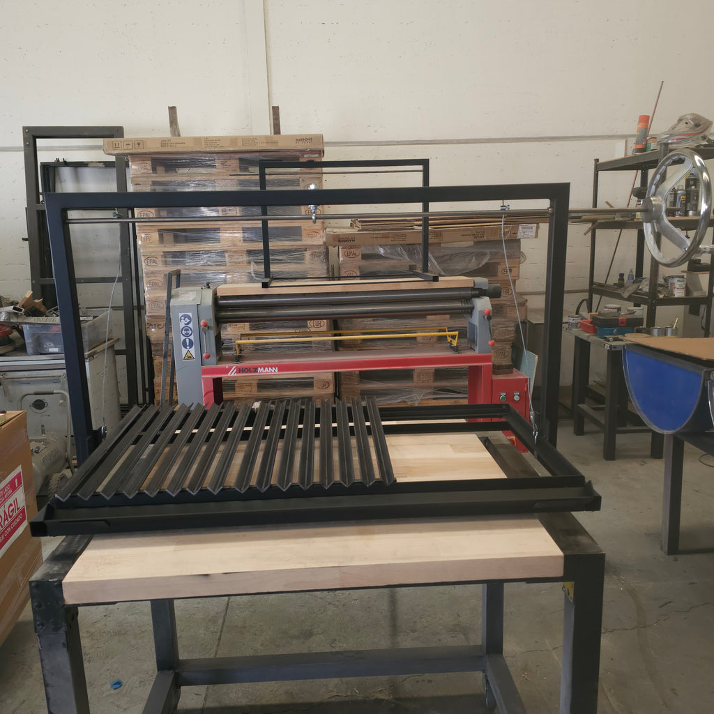 Parrilla Argentina Grill en V Modular #TallerDelBBQ | Sistema Elevable | Para Leña o Carbón | Estilo Santa María | Desmontable | La Gaucha