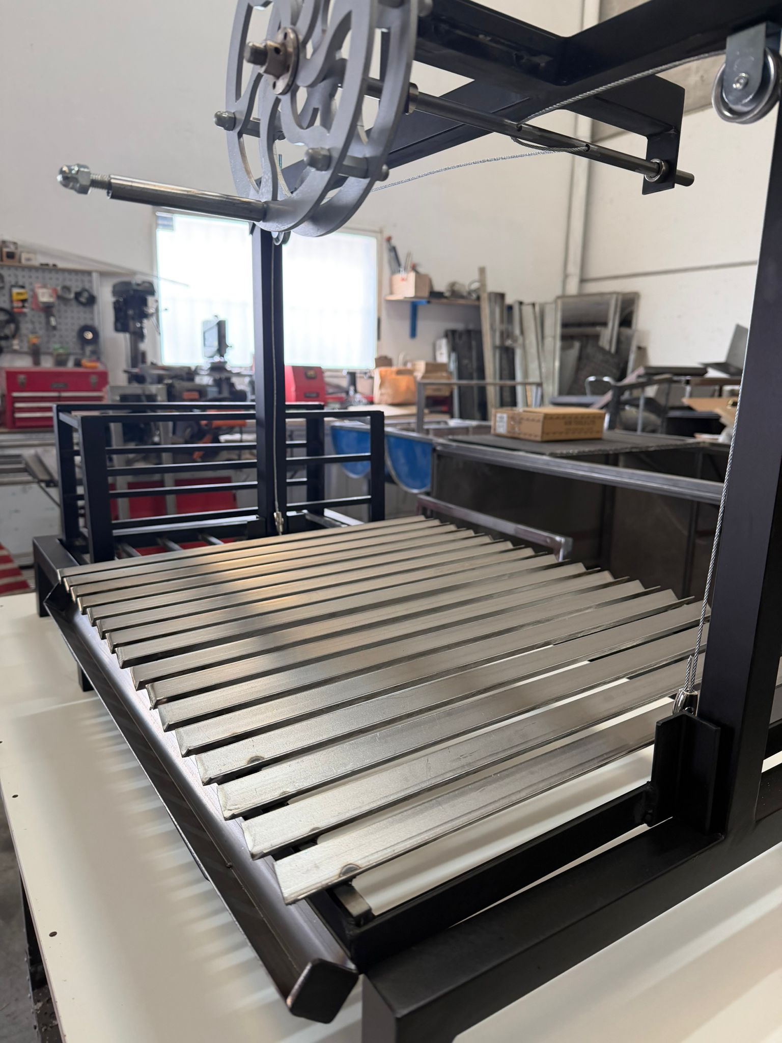 Parrilla Argentina Grill V Canal Recoge Grasas | Brasero Lateral #TallerDelBBQ | Sistema Elevable Frontal | Estilo Santa María | Desmontable